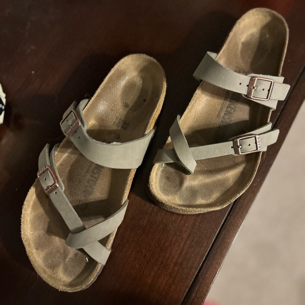 Birkenstock Mayari Size 37
